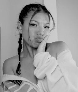 Sasha_Val Public Pic