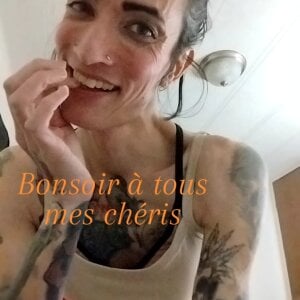 Newest Pics! de MaitressePomme3  2 photos