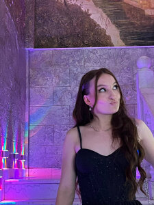 JaneFigart Public Pic 6