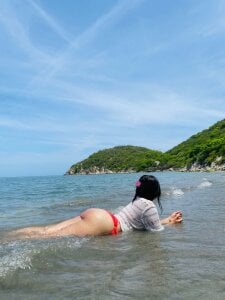 Sccarlett_Gracee Beach ❤️ Pic 2