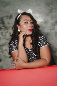 SeleneGibson__ 80s icon 💋 Pic 4