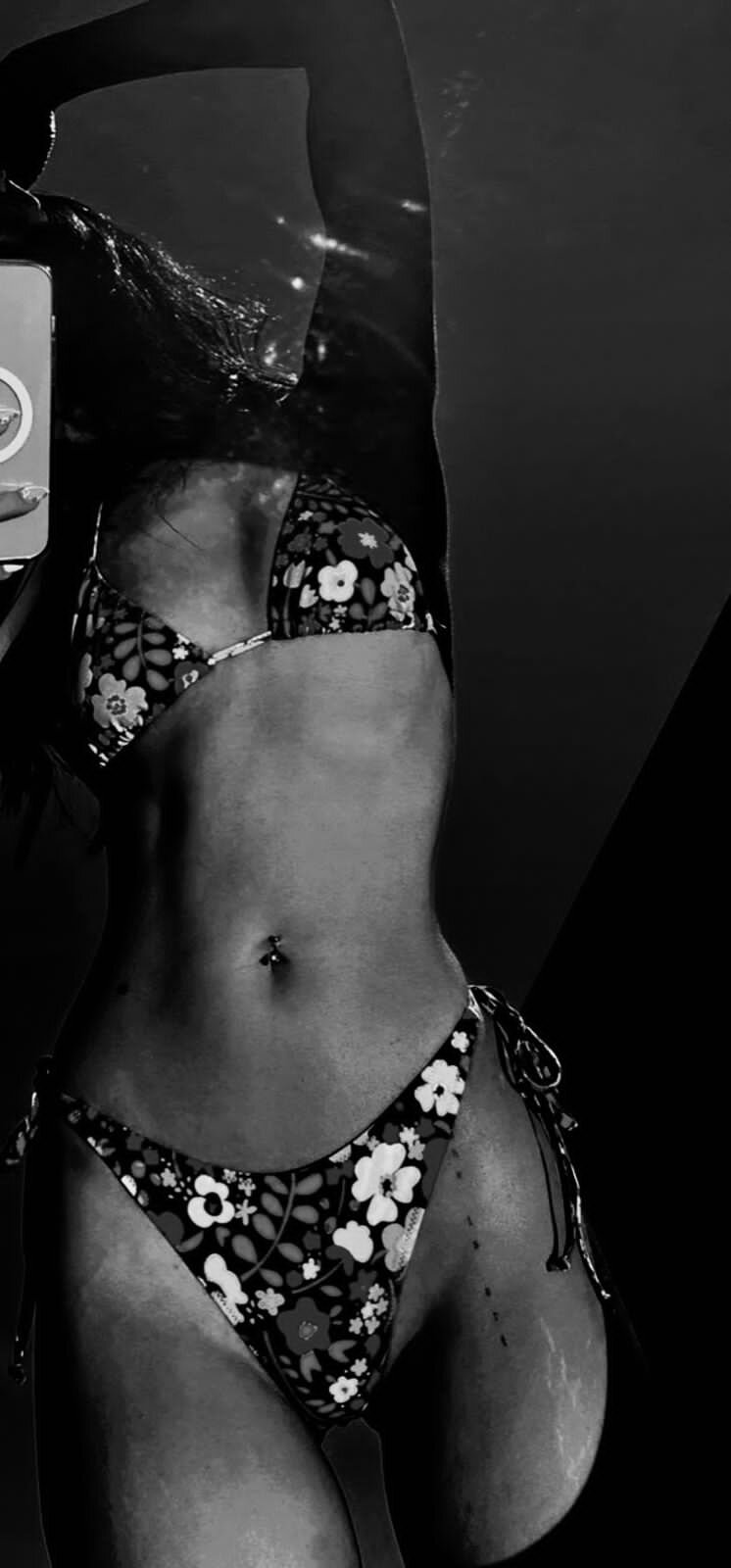 Join Bunny_Linda2001 Live Sex Chat - Profiles, Reviews, & Porn