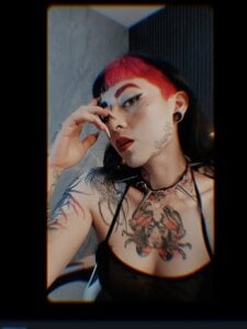 nova_kitttyy Public Foto 2