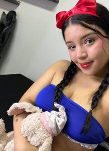 hot me 🔥 de Avi_Winklar  8 Imagens