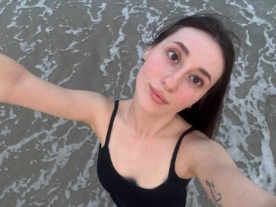 Jenny_Bliss Public Pic 3