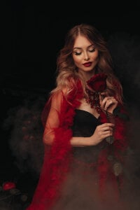 NinaDivine Public Bilde