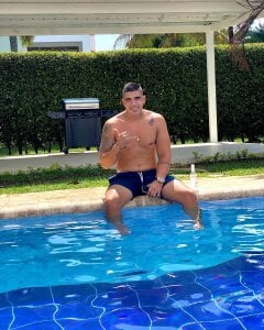 luxurybeast Public Pic 4