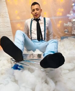 mike_fetish Navidad 2025 Pic 3