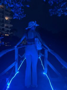 babilett A magical night 🌃 Pic 3