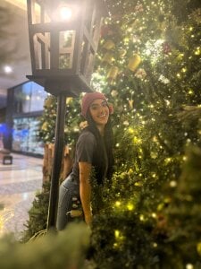 Cora_222 Christmas 2025 🎄 Pic 2