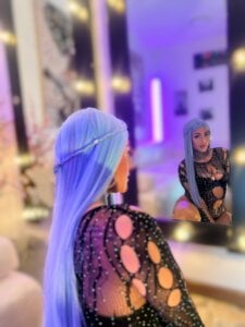 Lovely_celeste Soft looks, delicate poses and a sensuality that is hinted at in each image.❤ Foto