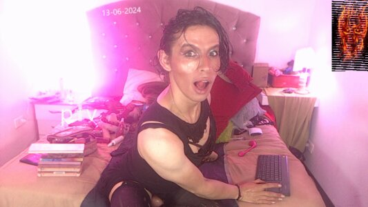 cutesweeetrobinsex roboy ass Pic 9