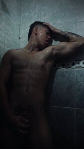 Shower sexy od AlamJams  snímek