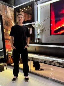 Kendrick-23 Public Fotka 5