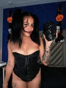 Ibbie_drastic “Don't be afraid... my spells will only make you lose control.”👻🎃 Pic 7