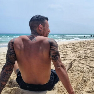 Vin_italiano24's XXX Photo Albums with Erotic Pics | xHamsterLive
