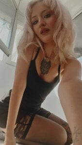 Sunny_Glow Public Pic 8