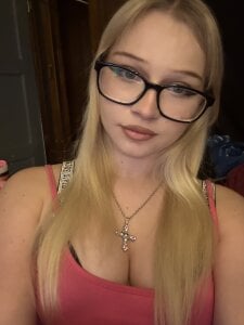 xoxokayy18 Public Pic 4