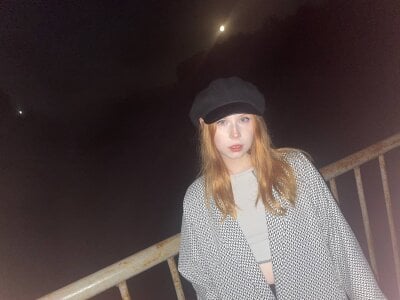 TarynJoice Public Pic 2