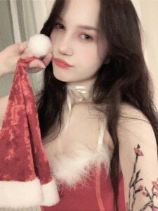 esenue selfie? Pic 8