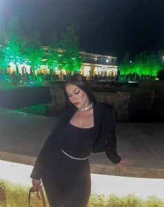 SelenaLanePublic Bild 6