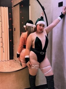 blondehorny69 MERRY CHRISTMAS Pic 4