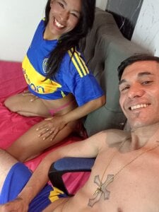 Mi fiesta al jugar con esas pelotas de Stormandloganxxx  2 photos