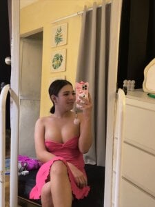 Asian_AnyaTs YUMMY টি ছবি