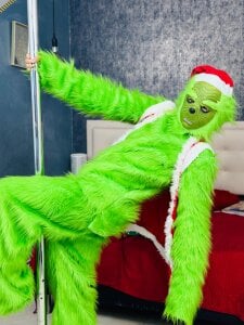 Erick_Zhimerman Grinch Mode Activated Pic 5