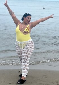 kiana_cream Little vacation 💦😍💛 Pic