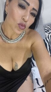 Naomy_Mature Public صورة واحدة|Naomy_Mature Public صورتان|Naomy_Mature Public  صور|Naomy_Mature Public  صورة