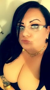 pamy_hugeboobs Public Pic 2