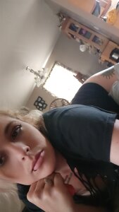 Siri30xtasty Public Pic