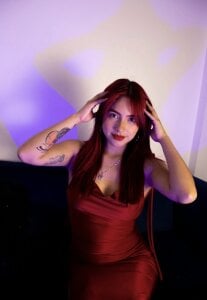 SofiCastro09_ Red🍒 Pic 3