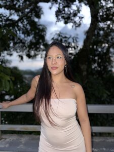 A pretty face. 🌸🌸 de HoneyDolllXXX Foto 5