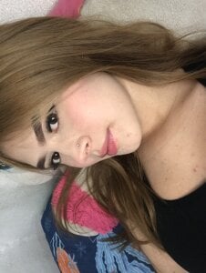 SashaBlake_ Public Pic 9