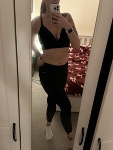 HeavenlyLegsHayley Public Fotka 4