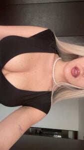 romanovanita Public Foto