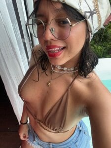 Lauuu2007 very hottie Pic 2