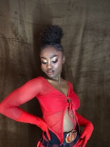 nikkystorm1_ CHRISTMAS VIBES♥ Pic 5