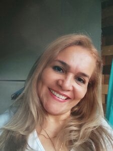 Public de charlotte_milf30  5 Imagens