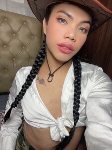 Kitty_Dom69 Public Pic 9