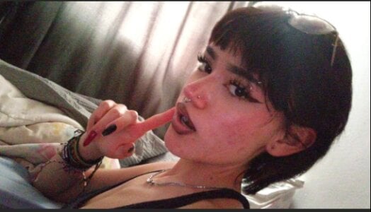 Cloee_tay1 ❤️‍🩹❤️‍🩹 slika