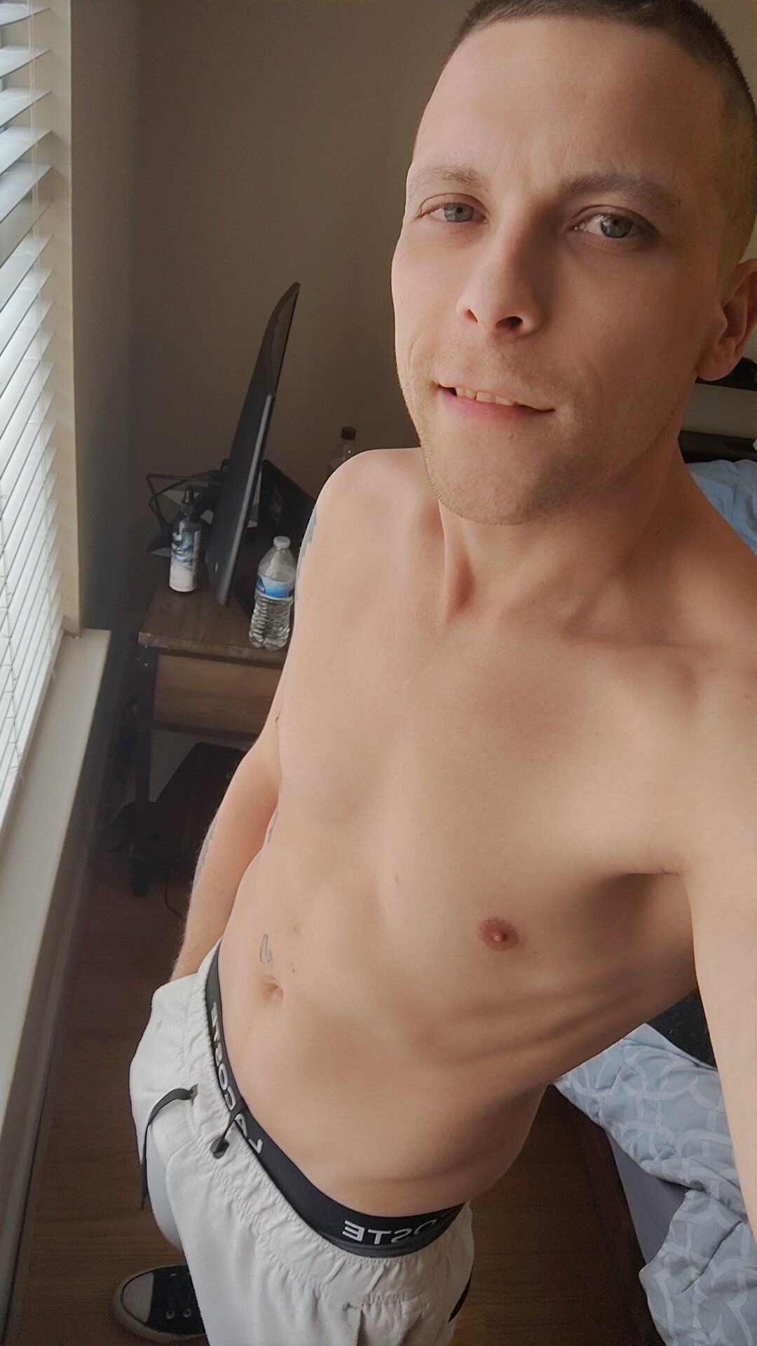 Sir_Cox из бранные изображения 2027