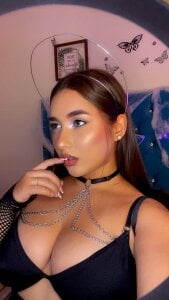 Lilly_Peach22 trick or treat!🖤👻 Pic 3