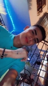 Quiet but hot guy 🫢 od agustiinboy  6 snímek