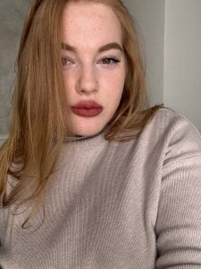 DonnaSmith trying to be cute Pic 7