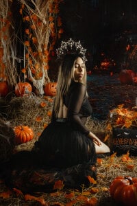 AMELIETARSON 👻Trick or kiss? you choose.🎃 Pic 3