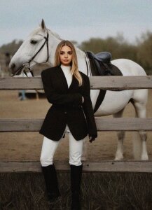 Life outside the bedroom de VelvetEliza  4 photos