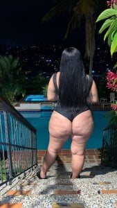 kiana_cream More of my birthday 🎈 Pic 3